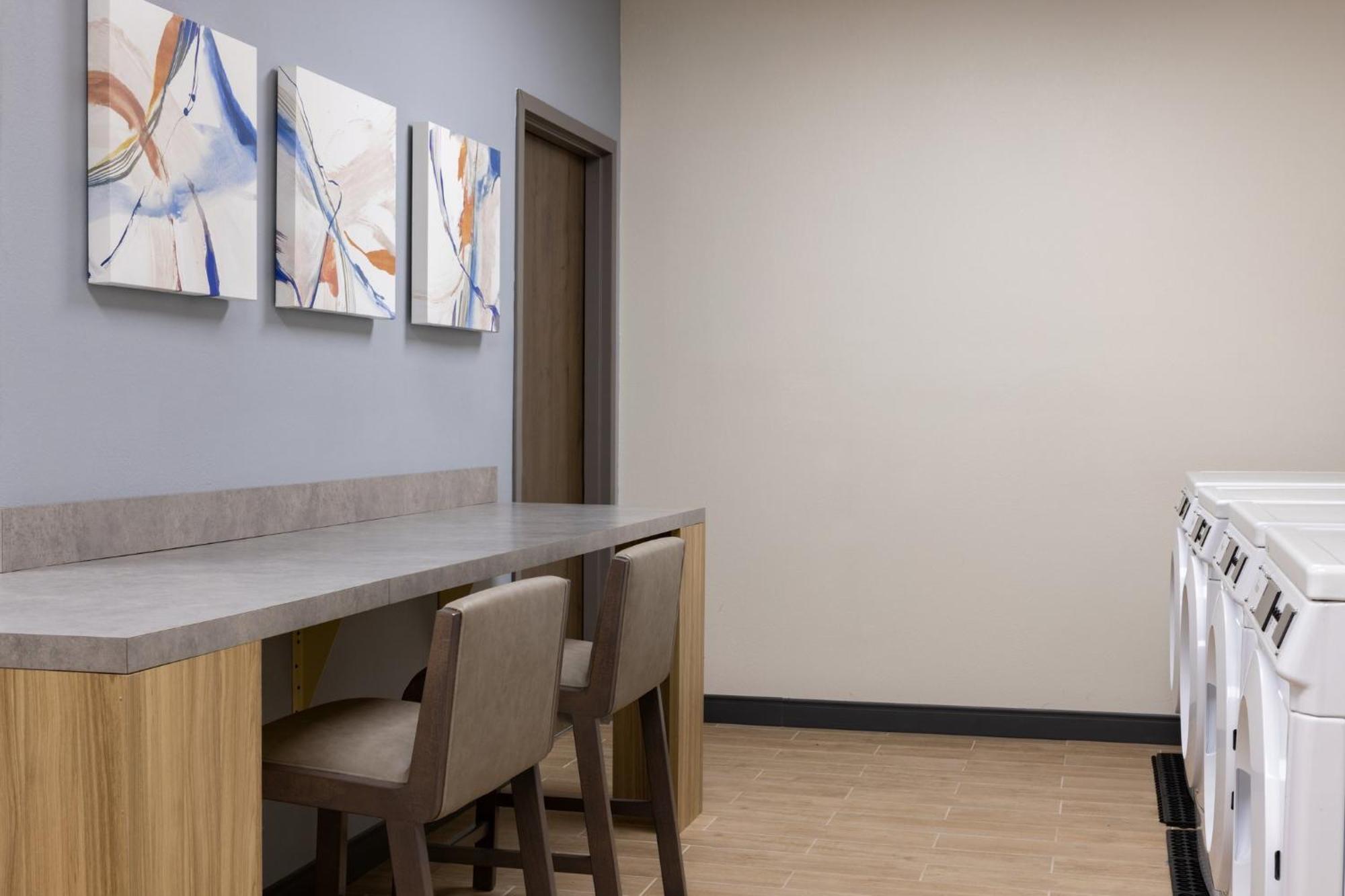 Candlewood Suites Miami - Doral By Ihg Tamiami Extérieur photo