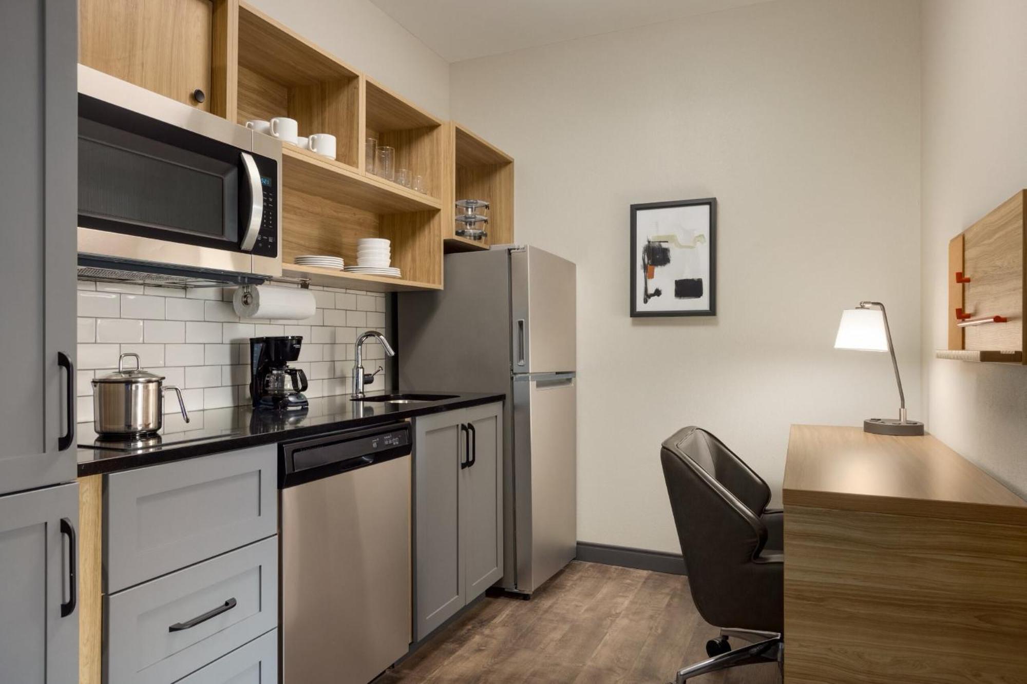 Candlewood Suites Miami - Doral By Ihg Tamiami Extérieur photo